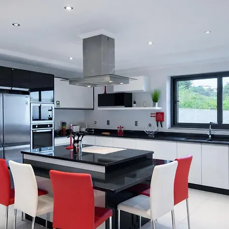 Vieira Ocean View Villa *